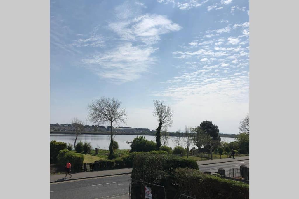 Lake View Galway City Esterno foto