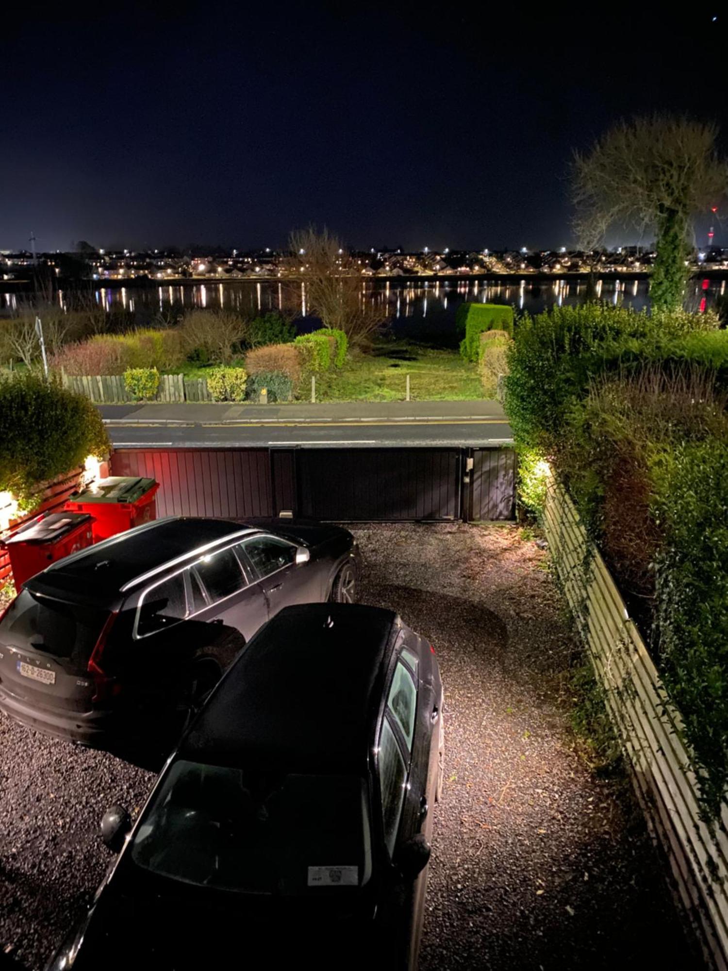 Lake View Galway City Esterno foto